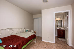 1440 E Weldon Ave, Phoenix, AZ 85014 photo 11
