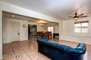 1440 E Weldon Ave, Phoenix, AZ 85014 photo 8