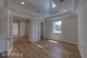 4612 N 39th Pl, Phoenix, AZ 85018 photo 9
