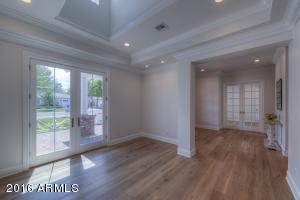 4612 N 39th Pl, Phoenix, AZ 85018 photo 8