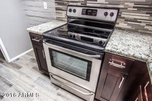  3036 N 32nd St #302, Phoenix, AZ 85018 photo 11