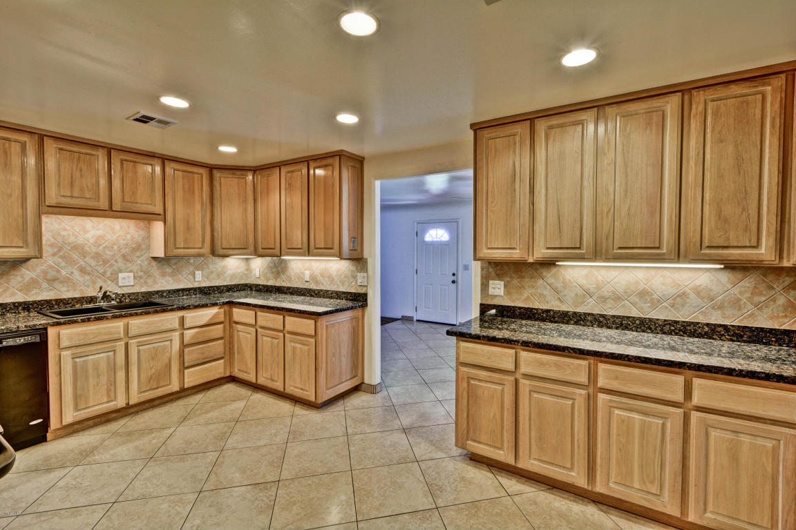 2906 E Danbury Rd, Phoenix, AZ 85032 photo 15