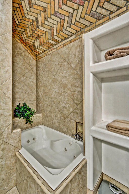 2906 E Danbury Rd, Phoenix, AZ 85032 photo 36