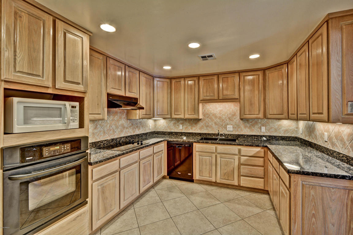 2906 E Danbury Rd, Phoenix, AZ 85032 photo 16