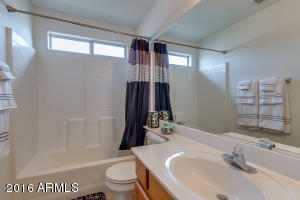 870 N Olympic Dr, Gilbert, AZ 85234 photo 17