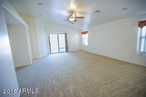 3963 E Maplewood St, Gilbert, AZ 85297 photo 9