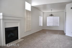 1443 E Beacon Dr, Gilbert, AZ 85234 photo 2