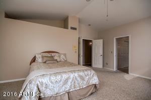 1048 S Cape Ct, Gilbert, AZ 85233 photo 32