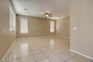 7007 S 38th Dr, Phoenix, AZ 85041 photo 9
