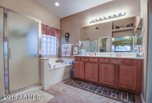 683 S Roanoke St, Gilbert, AZ 85296 photo 18