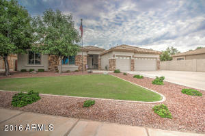 683 S Roanoke St, Gilbert, AZ 85296 photo 49
