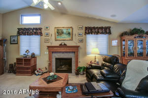 683 S Roanoke St, Gilbert, AZ 85296 photo 8