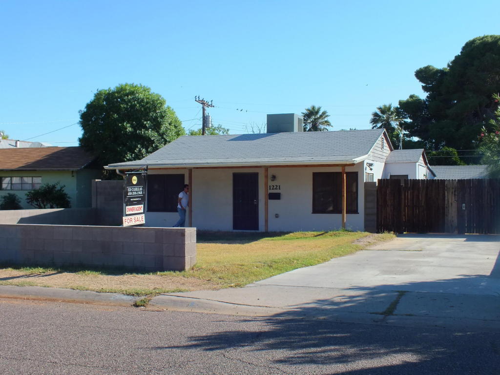 1221 E Meadowbrook Ave, Phoenix, AZ 85014 photo 1