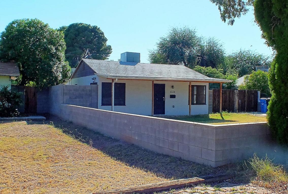 1221 E Meadowbrook Ave, Phoenix, AZ 85014 photo 2