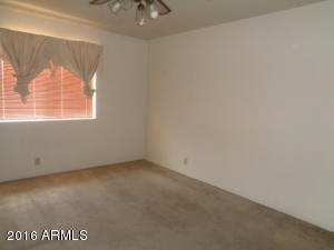 515 E Dobbins Rd, Phoenix, AZ 85042 photo 22