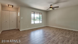 1964 Ellis Dr, Tempe, AZ 85282 photo 3