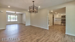 1964 Ellis Dr, Tempe, AZ 85282 photo 8