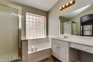 522 S Burk St, Gilbert, AZ 85296 photo 24