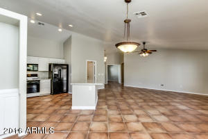 522 S Burk St, Gilbert, AZ 85296 photo 9