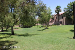 1135 W Biscayne Dr, Gilbert, AZ 85233 photo 2