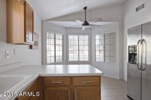 4240 E Siesta Ln, Phoenix, AZ 85050 photo 5