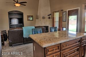 3137 E Laurel Cir, Mesa, AZ 85213 photo 4