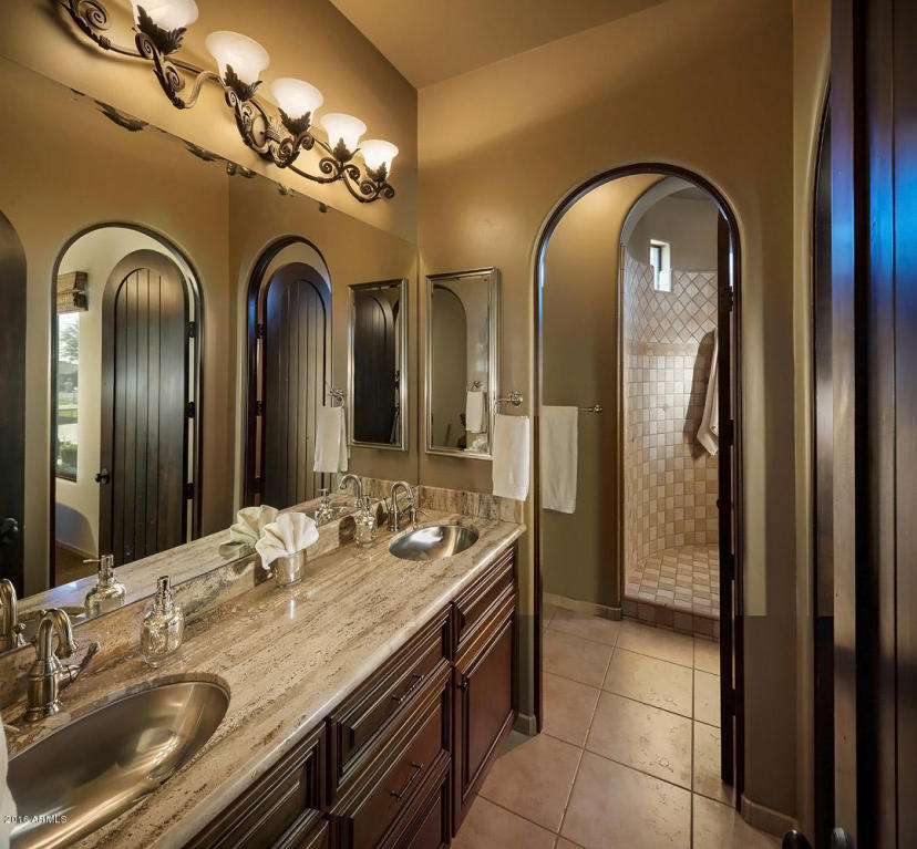 2762 E Villa Park Ct, Gilbert, AZ 85298 photo 11