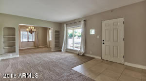 702 W Solano Dr, Phoenix, AZ 85013 photo 9