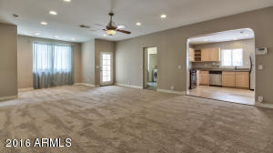 702 W Solano Dr, Phoenix, AZ 85013 photo 6