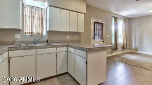 702 W Solano Dr, Phoenix, AZ 85013 photo 23