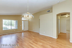 1035 W Olive Ave, Gilbert, AZ 85233 photo 4