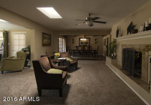 3232 E Hazelwood St, Phoenix, AZ 85018 photo 9