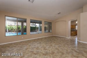 1505 E Oxford Ln, Gilbert, AZ 85295 photo 8