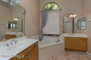 1505 E Oxford Ln, Gilbert, AZ 85295 photo 16
