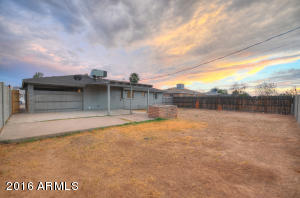 1822 E Pecan Rd, Phoenix, AZ 85040 photo 12