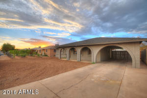 1822 E Pecan Rd, Phoenix, AZ 85040 photo 1