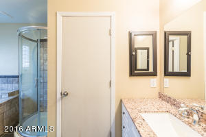 546 E Harmony Ave, Mesa, AZ 85204 photo 17