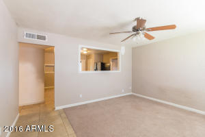 546 E Harmony Ave, Mesa, AZ 85204 photo 3