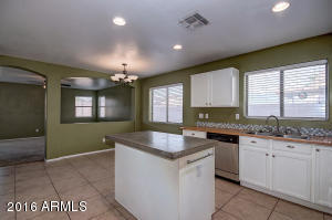 10304 E Capri Ave, Mesa, AZ 85208 photo 14