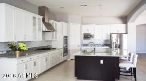2910 E Iris Dr, Chandler, AZ 85286 photo 11