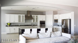 2910 E Iris Dr, Chandler, AZ 85286 photo 8