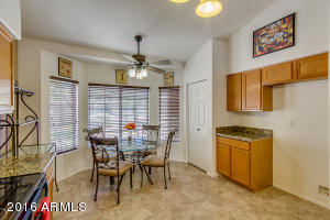 528 E Jasper Dr, Gilbert, AZ 85296 photo 7