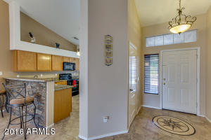 528 E Jasper Dr, Gilbert, AZ 85296 photo 4