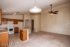 2470 E Orchid Ln, Gilbert, AZ 85296 photo 5