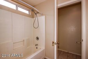 2470 E Orchid Ln, Gilbert, AZ 85296 photo 18