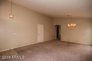 2470 E Orchid Ln, Gilbert, AZ 85296 photo 9