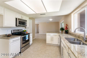 3402 E Campo Bello Dr, Phoenix, AZ 85032 photo 8