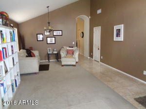 3941 E Douglas Loop, Gilbert, AZ 85234 photo 2