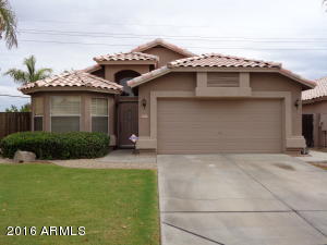3941 E Douglas Loop, Gilbert, AZ 85234 photo 1