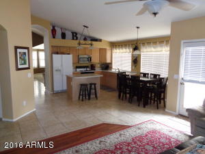 3941 E Douglas Loop, Gilbert, AZ 85234 photo 4